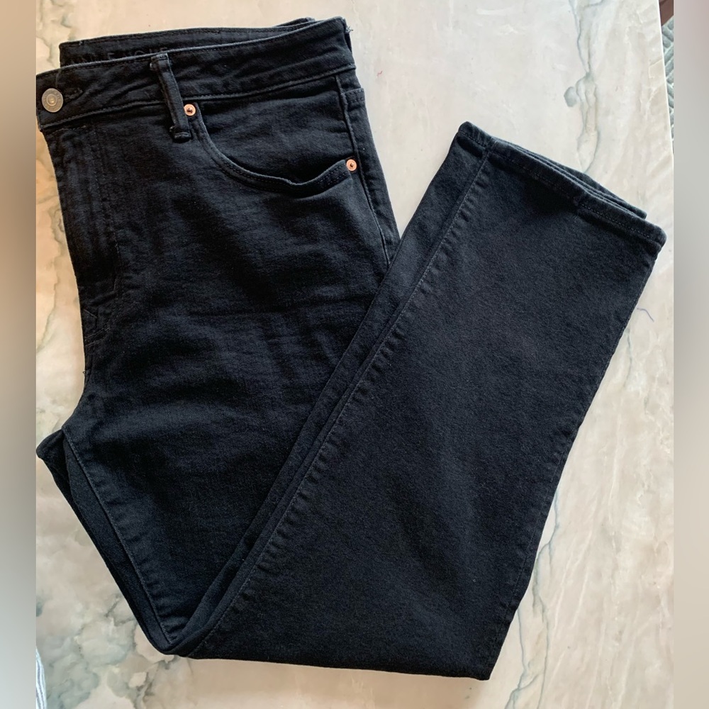 American Eagle Black Airflex+ Slim Straight - size 38x30